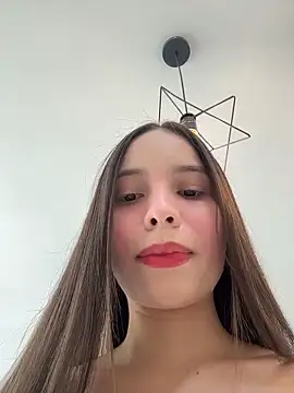 MiaJacksonn online show from June 2026 04:39:02 PM