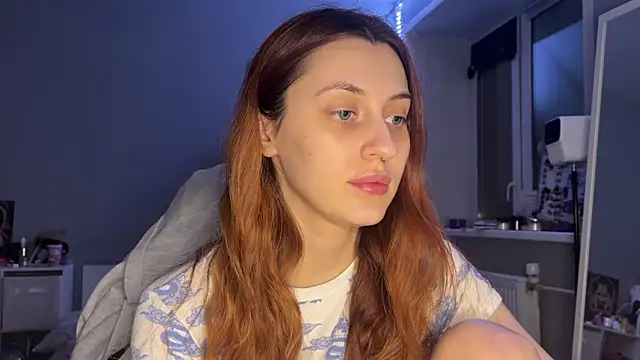 Snapshot of Uniarten chatting on December 2025 07:53:02 PM Uniarten online show from December 2025 07:53:02 PM