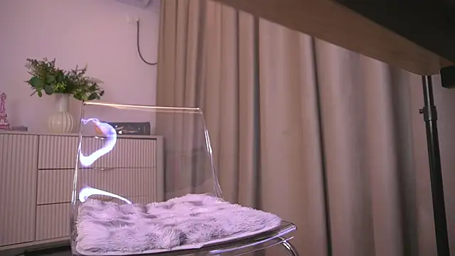 lildiaa online show from March 2026 10:20:01 AM