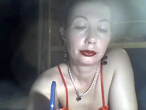 Olesja online show from April 2026 07:25:01 PM