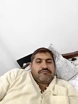 Amandev7 online show from May 2026 06:18:02 AM