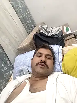 Amandev7 online show from June 2026 03:59:02 AM