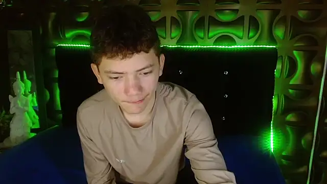 cruz dante online show from March 2026 07:19:02 PM