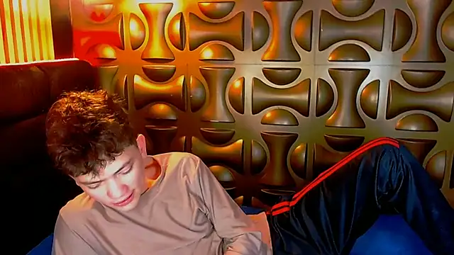 cruz dante online show from July 2026 07:34:02 PM