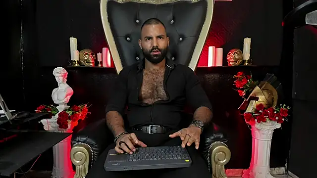 Snapshot of BeardAndrew chatting on July 2026 01:10:02 AM BeardAndrew online show from July 2026 01:10:02 AM