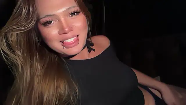 Claire Brooke online show from March 2026 08:58:01 PM