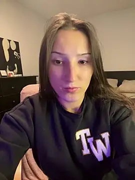 spottyyy online show from April 2026 07:33:01 PM