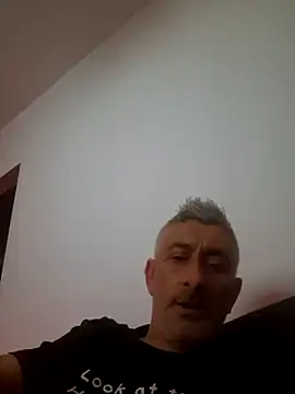 DildoG45 online show from May 2026 06:18:01 AM