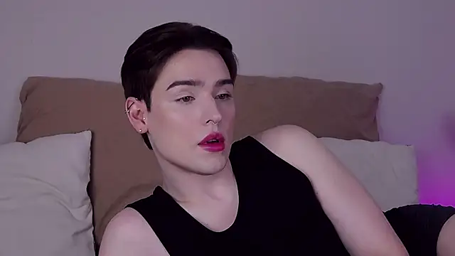 Snapshot of RobbyCharming chatting on June 2026 07:46:01 AM RobbyCharming online show from June 2026 07:46:01 AM