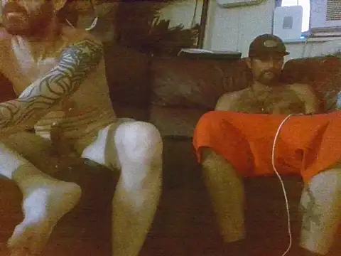 Snapshot of ItalianPapiDripDrip chatting on May 2026 12:11:02 PM ItalianPapiDripDrip online show from May 2026 12:11:02 PM