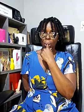 Shaniko89 online show from March 2026 09:37:01 AM