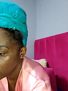 Shaniko89 online show from April 2026 12:27:02 AM