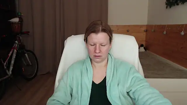 Snapshot of Exponent_5 chatting on December 2024 05:23:02 PM Exponent 5 online show from December 2024 05:23:02 PM