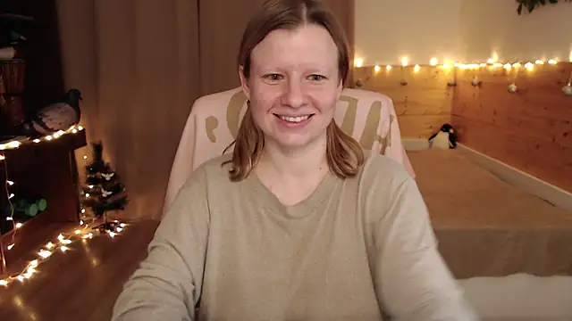 Snapshot of Exponent_5 chatting on February 2025 07:42:01 PM Exponent 5 online show from February 2025 07:42:01 PM