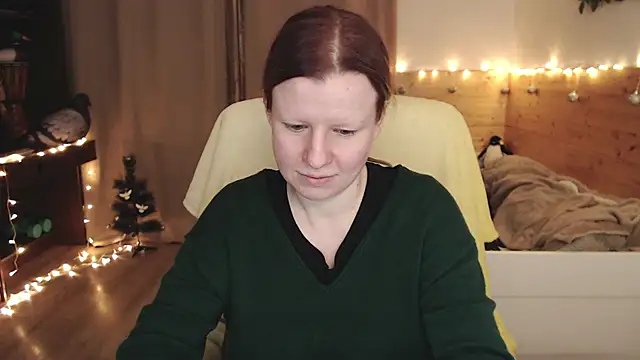 Snapshot of Exponent_5 chatting on February 2025 07:09:01 PM Exponent 5 online show from February 2025 07:09:01 PM