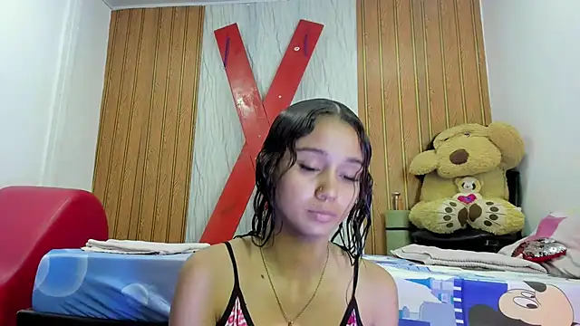 MarianaManzur online show from March 2026 07:39:02 PM