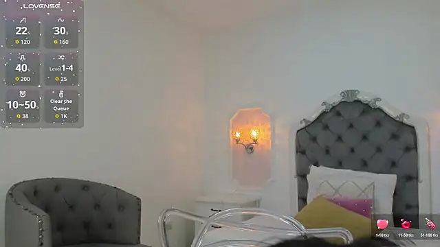 Valentina Ross  online show from June 2026 12:30:01 PM