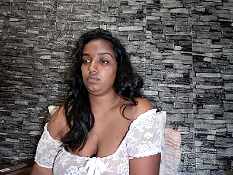 Xindias fantasyX online show from April 2026 05:48:02 PM