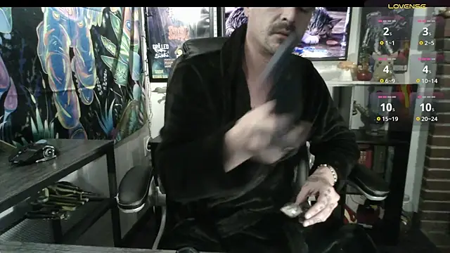 XxBobbyDigitalxX online show from June 2026 11:40:02 PM