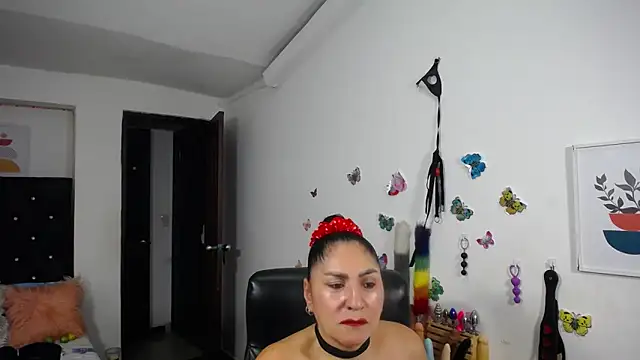 mature bigboobs10 online show from March 2026 03:56:01 AM