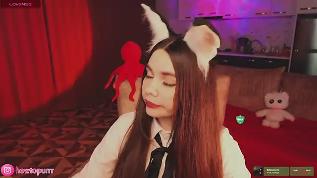 How2Meow online show from April 2026 05:18:01 PM