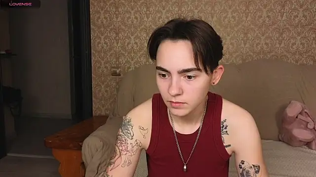 Snapshot of twobabesweet chatting on June 2026 03:49:01 AM twobabesweet online show from June 2026 03:49:01 AM
