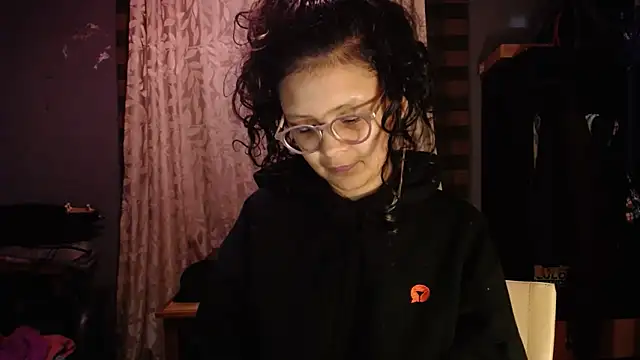 Hathorlove online show from March 2026 04:53:02 AM