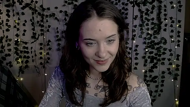 risha laas online show from April 2026 08:57:02 PM