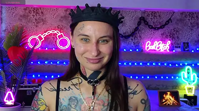 Cool Freak  online show from March 2026 10:34:02 AM