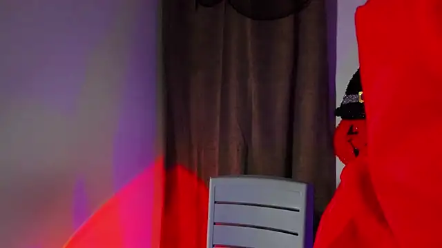 NanaRott online show from October 2025 10:41:02 PM