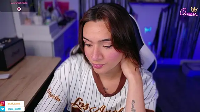 ImLui lu online show from April 2026 10:16:01 PM