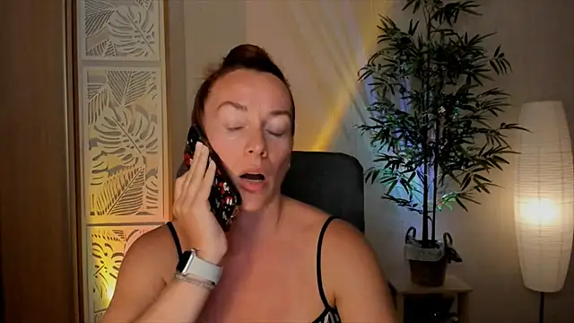 RebeccaMartinez online show from July 2026 01:14:02 PM