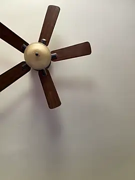 QueenNuttCollector online show from April 2026 05:50:02 PM