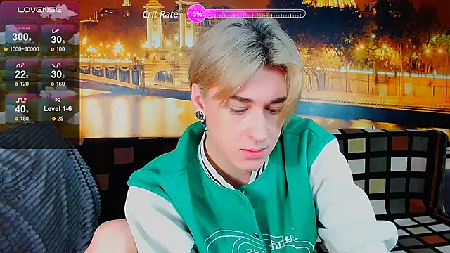  YummyTony  online show from December 2024 06:05:02 PM