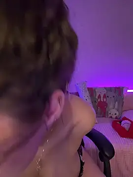 Snapshot of Your_insomniya chatting on April 2026 08:50:01 PM Your insomniya online show from April 2026 08:50:01 PM