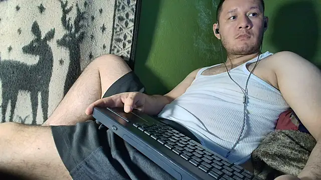 sweet cock28 online show from April 2026 03:21:01 AM