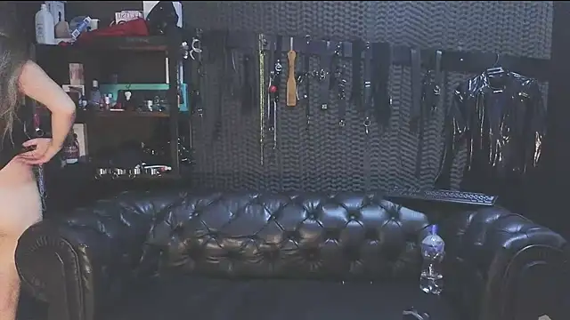 kimberly swan online show from March 2025 08:21:02 PM