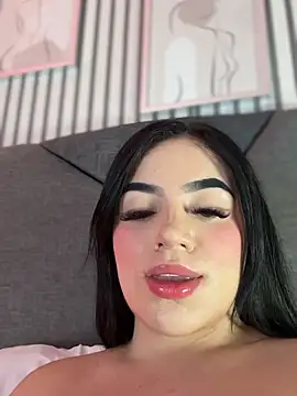 Snapshot of nicolette_sweet_ chatting on February 2026 12:29:01 AM nicolette sweet online show from February 2026 12:29:01 AM