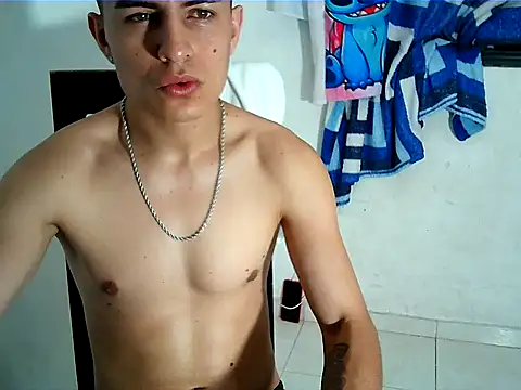 Snapshot of SHAT_SEX chatting on December 2025 01:59:02 PM SHAT SEX online show from December 2025 01:59:02 PM