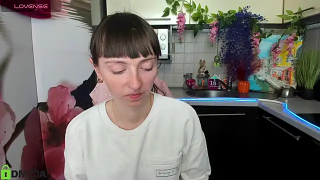 TayanaJons online show from April 2026 07:22:01 AM