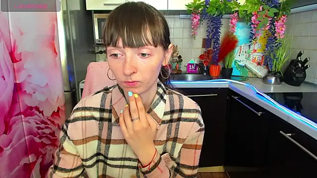 TayanaJons online show from April 2026 07:17:02 AM