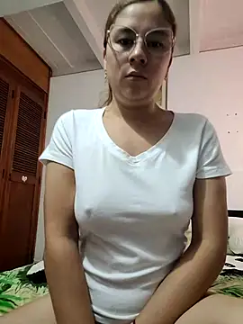 selena gomez2 online show from October 2025 01:43:02 PM