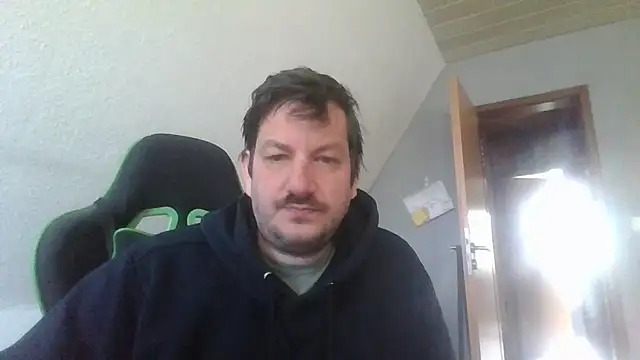 Snapshot of Golffahrer1982 chatting on June 2026 08:12:02 AM Golffahrer1982 online show from June 2026 08:12:02 AM