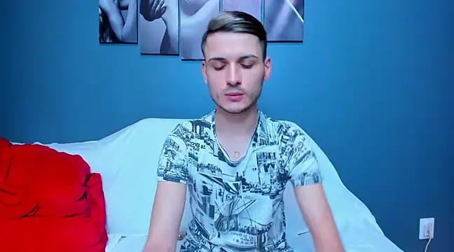 andboyfor6 online show from January 2025 12:50:01 PM