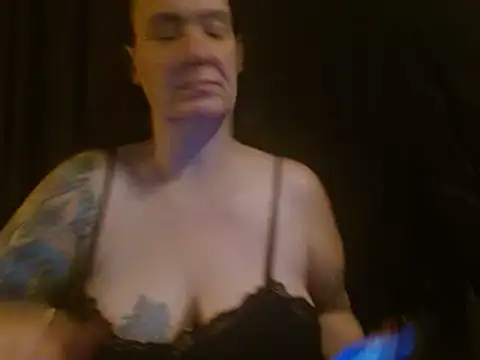 Snapshot of SimoneMoore chatting on November 2025 06:27:01 AM SimoneMoore online show from November 2025 06:27:01 AM