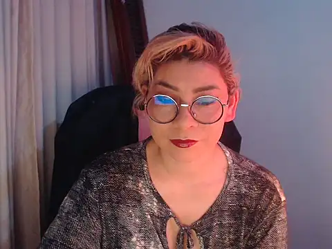 Snapshot of diane_fergusson chatting on March 2026 07:36:02 AM diane fergusson online show from March 2026 07:36:02 AM