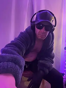 Randolphlancaster online show from February 2025 09:47:02 AM