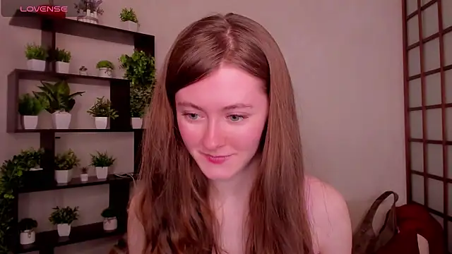 KateCuddle online show from April 2026 02:33:02 AM