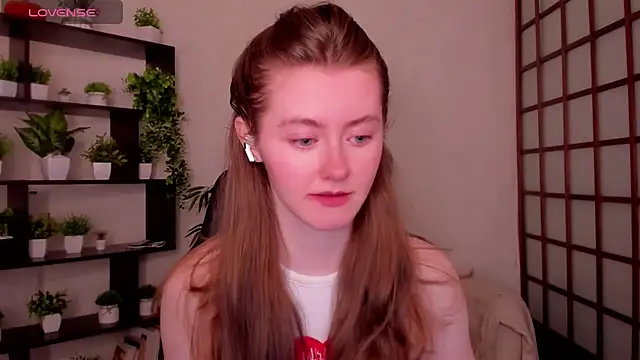 KateCuddle online show from April 2026 02:42:02 AM