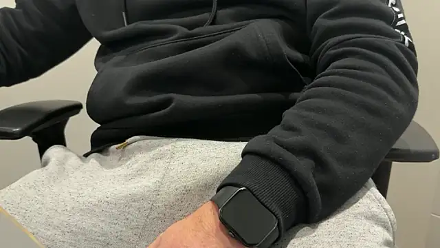 rickyi2023 online show from March 2026 02:21:02 PM